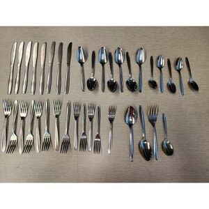 Oneidacraft Vallarta Oneida Stainless Steel Flatware Silverware‎ Lot of 37 Pcs